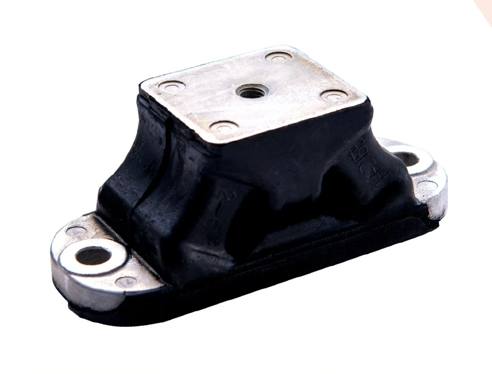 Engine Mount — OEM 67X-44517-10-5B